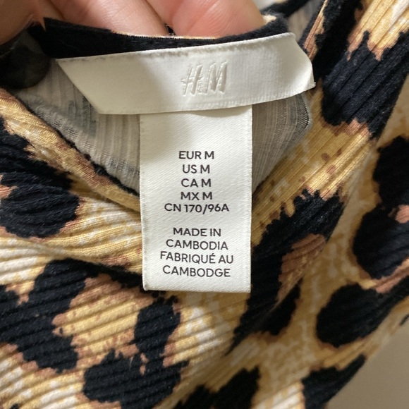 H&M Cheetah print low back body suit - Picture 4 of 5